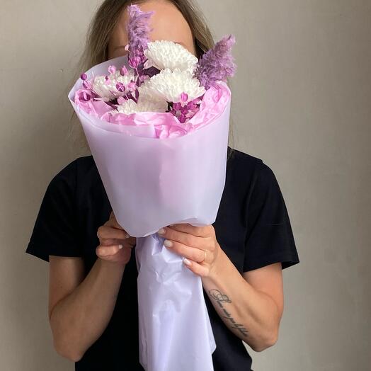 Букетик из хризантем и сухоцветов🌸