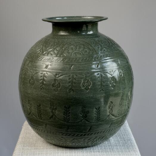 Ваза "Нефрит"