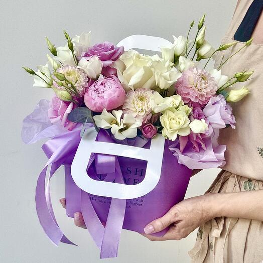 Цветы в коробке Viola