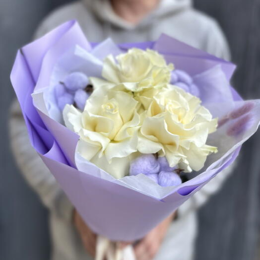 Французские розы и хлопок в сиреневой гамме мамочке