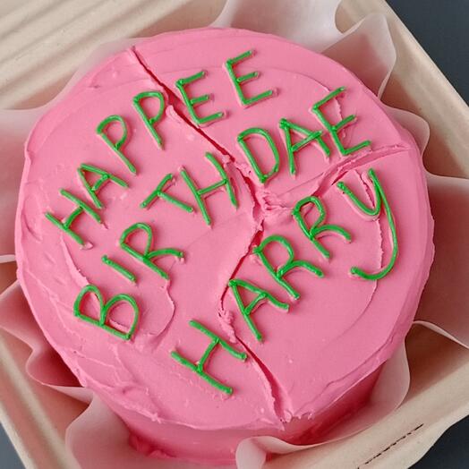 Бенто торт поттероману на день рождения "happee bithdae harry"