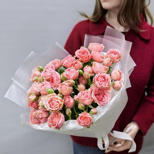 Нежный букет из пионовидной кустовой розы . для мамы , любимой девушке, на день рождения к 8 марта