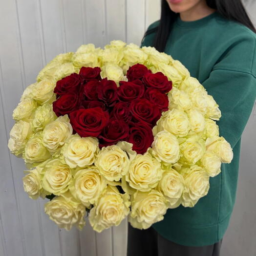 Сердце из роз