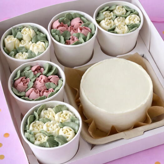 Набор десертов: бенто торт с вашим любым дизайном и 5 cake to go