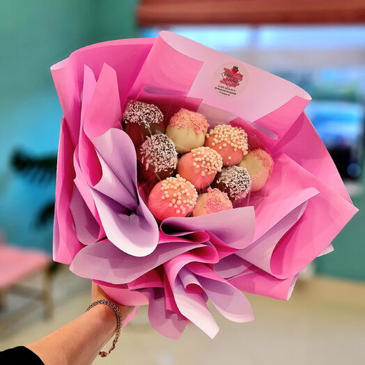 Комплимент букет 9 клубник