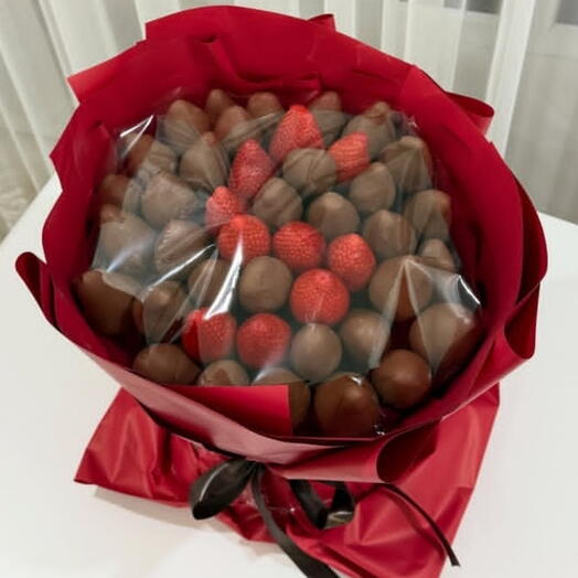Букет 🍓клубника 8