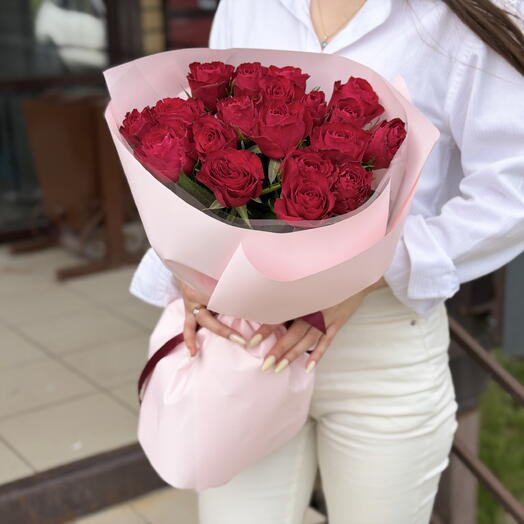 Букетик из 19 роз