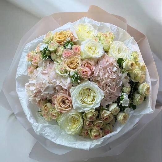Премиум букет персиковый / Premium peach bouquet