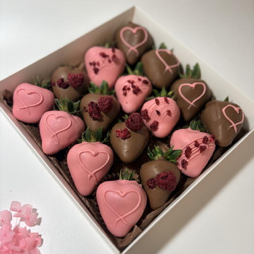 Клубника в шоколаде сердечки 💕