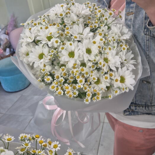 Букет с ромашками