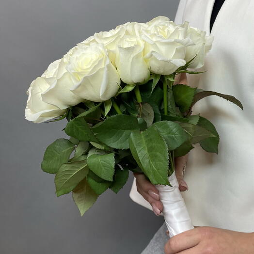 Классический букет невесты из белых роз 💍👰♀️