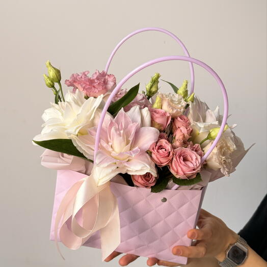 Цветы в коробке Violette