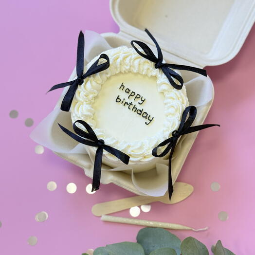 Бенто торт «Ламбет с бантиками - happy birthday»
