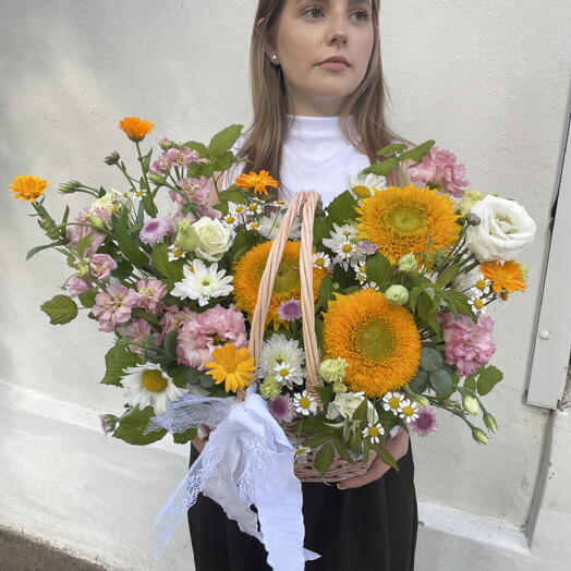 Композиция с подсолнухами