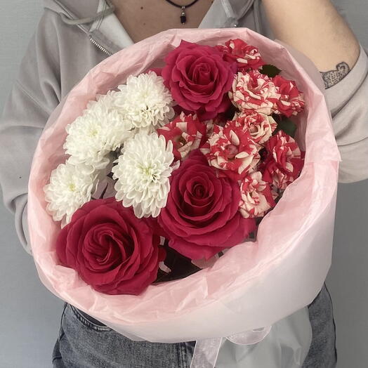 Букет с кустовой розой 🎀