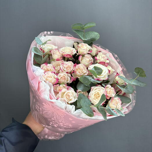 Букет волшебных кустовых роз🌹