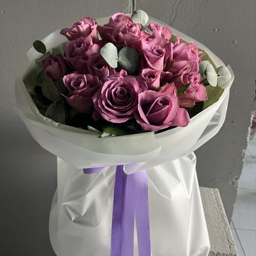 Букет с розами Кения 15 шт