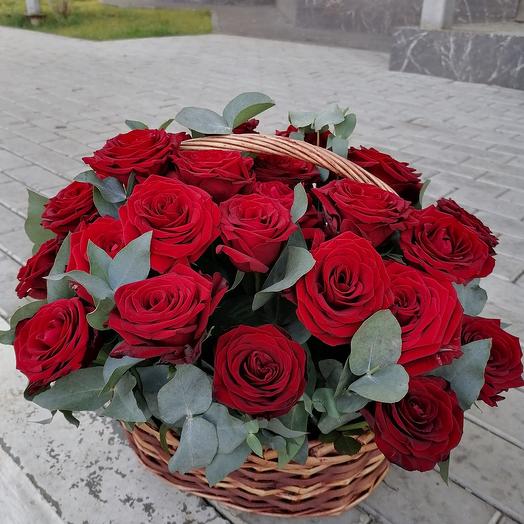 31 роза стильно