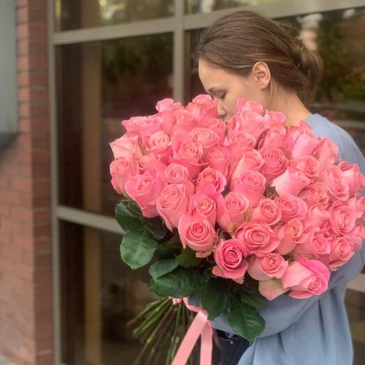 Bouquet of pink roses