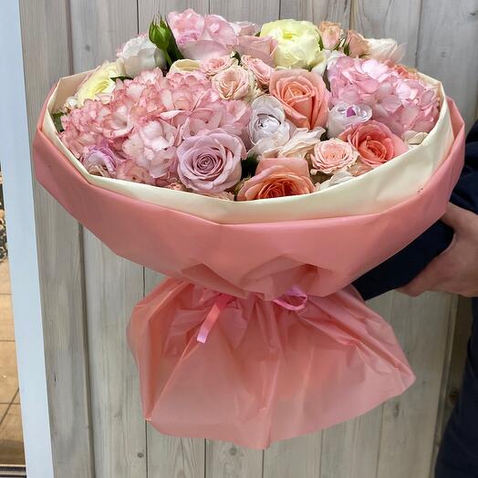 Букет "Peach Ice "