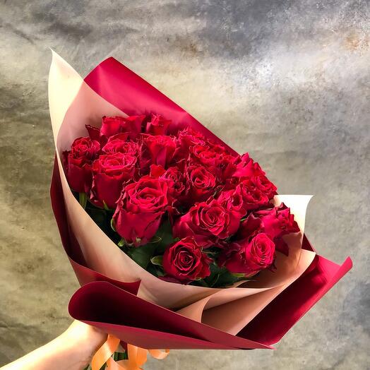 25 rosas kenianas