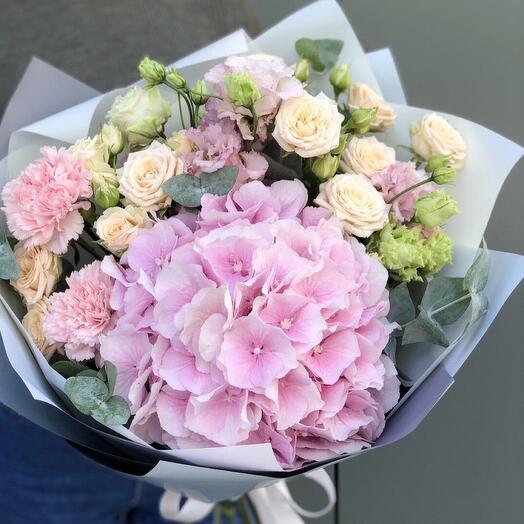 Bouquet with hydrangea