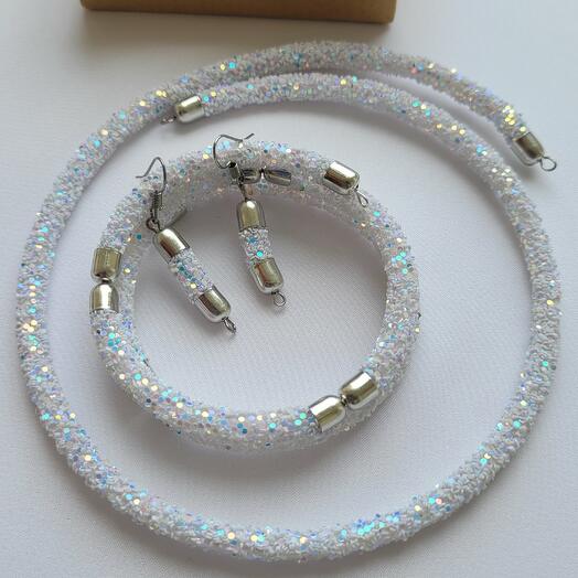 Carnival Set in white