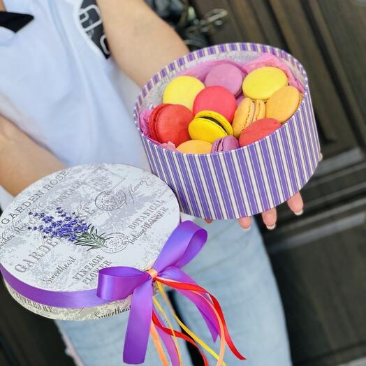 Macaroni cake in a gift box