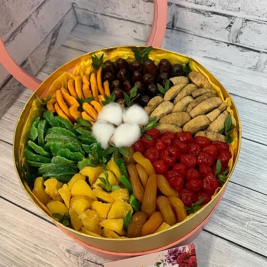 Сухофрукты в коробке «Вкусного чаепития»