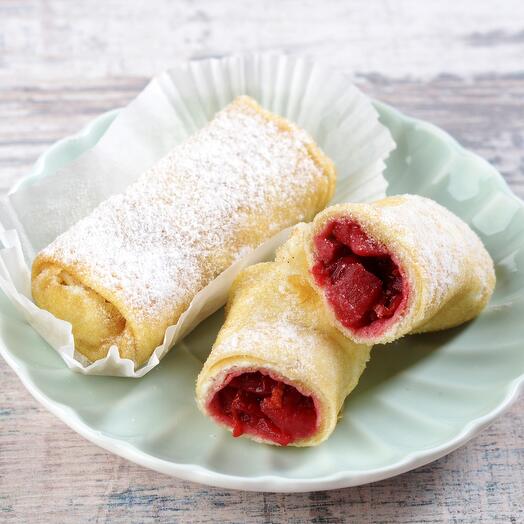 Блинчики с вишней и яблоком (12 шт.)
