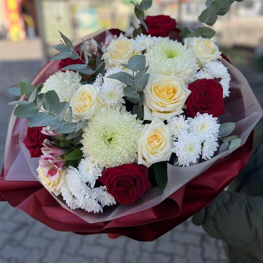Сборный букет «Red love️»