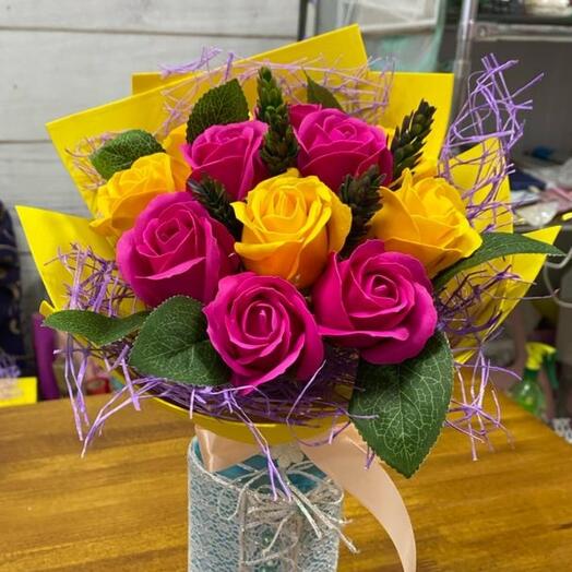 Букет из мыльных роз. Букет 144 Nina Flowers