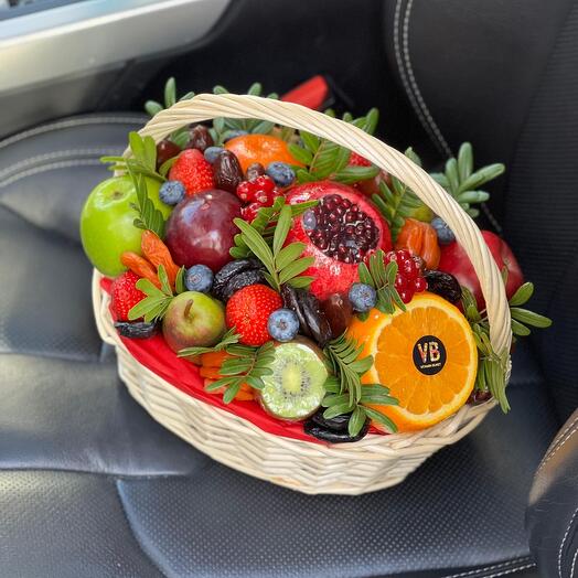 Фруктовая корзина с сухофруктами