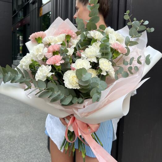 Dianthus with eucalyptus