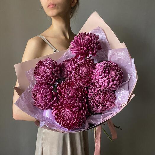 Хит сезона - пышный букет винных хризантем