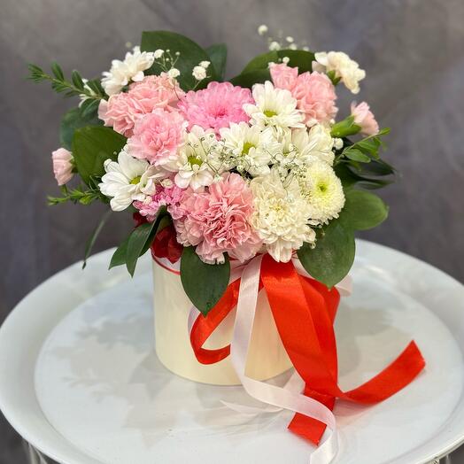 Букет цветов в коробке (к0083)