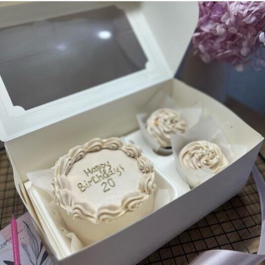 Набор бенто и капкейки на день рождения