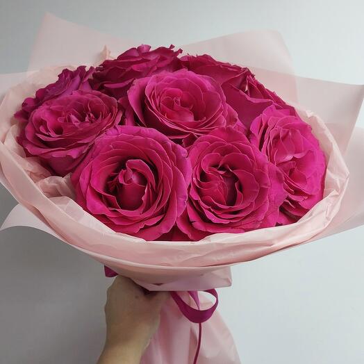 Bouquet of 9 peony-shaped roses