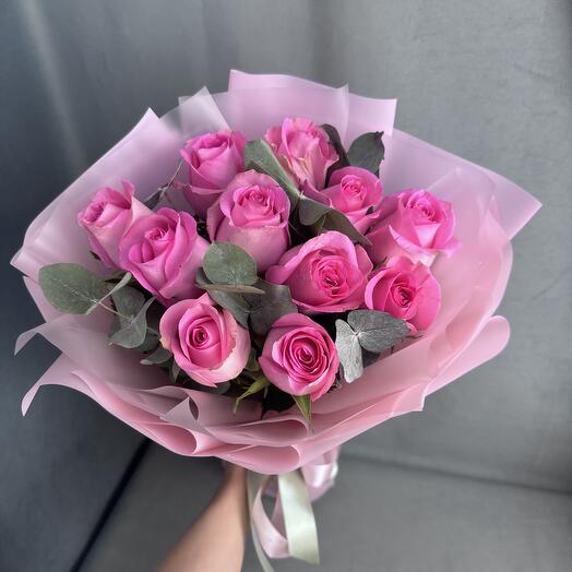11 pink roses with eucalyptus