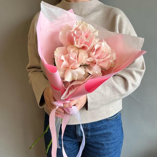 Pink Mondial Rose Bouquet