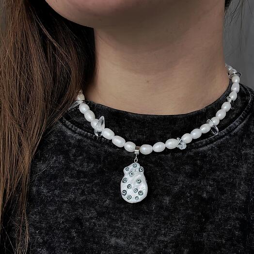 Паучьи очи зелёные