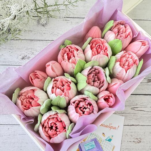 Зефирные тюльпаны в коробке For you