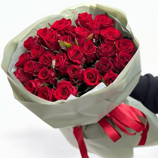 Красные розы