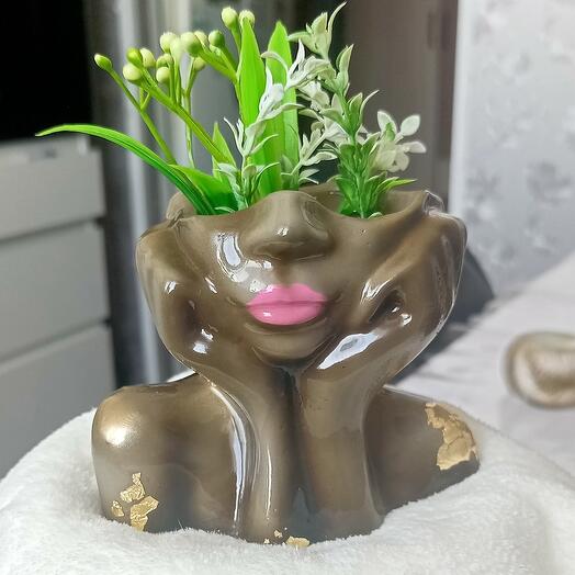 Кашпо "Богиня"