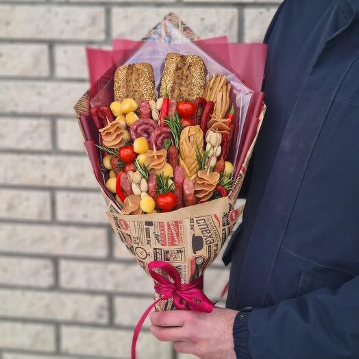 Мужской букет с колбасами и сыром "Жора"
