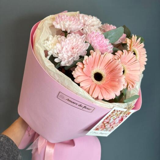 Мини комплимент из гербер и хризантем🤍🌸