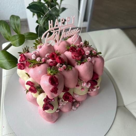 Торт из клубники в шоколаде 36 ягод