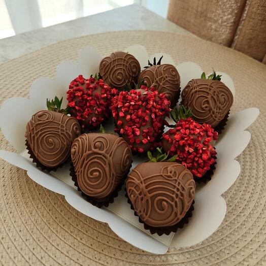 Клубника в шоколаде callebaut