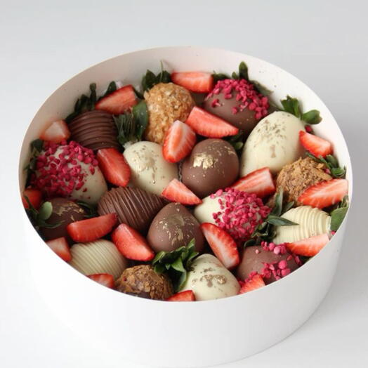 Клубника в шоколаде ️🫰