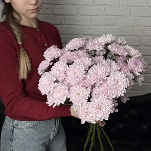 Букет из 9 пышных кустовых хризантем